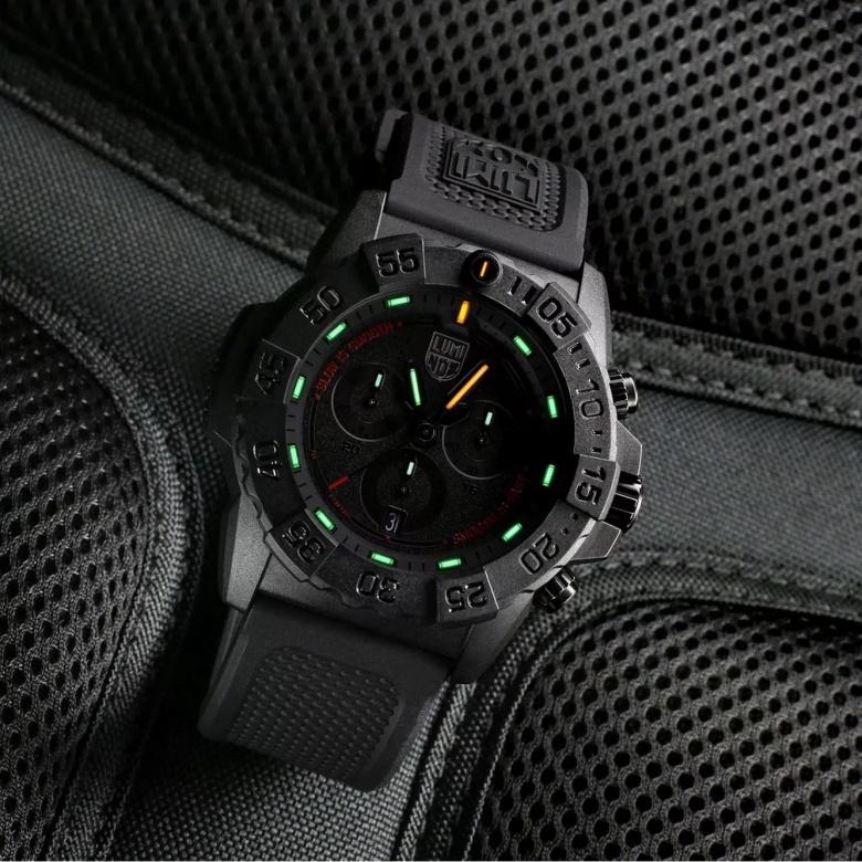 Zegarek Luminox XS.3581.SIS - Luminox Light Technology