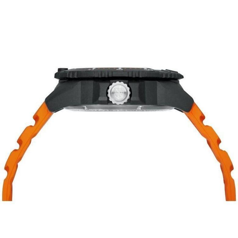 Zegarek Luminox XS.3603 - Koronka