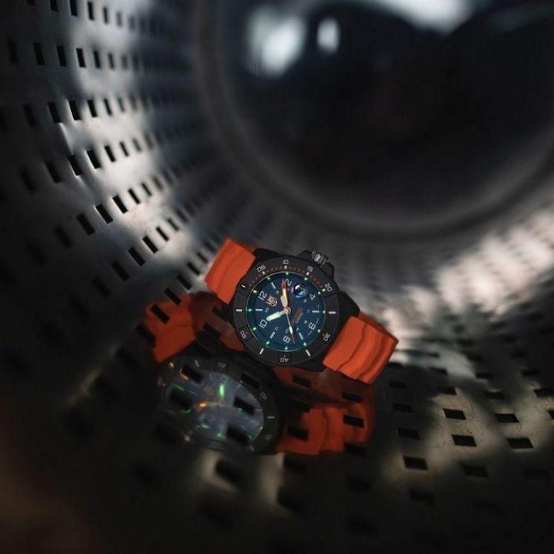 Zegarek Luminox XS.3603 - Luminox Light Technology