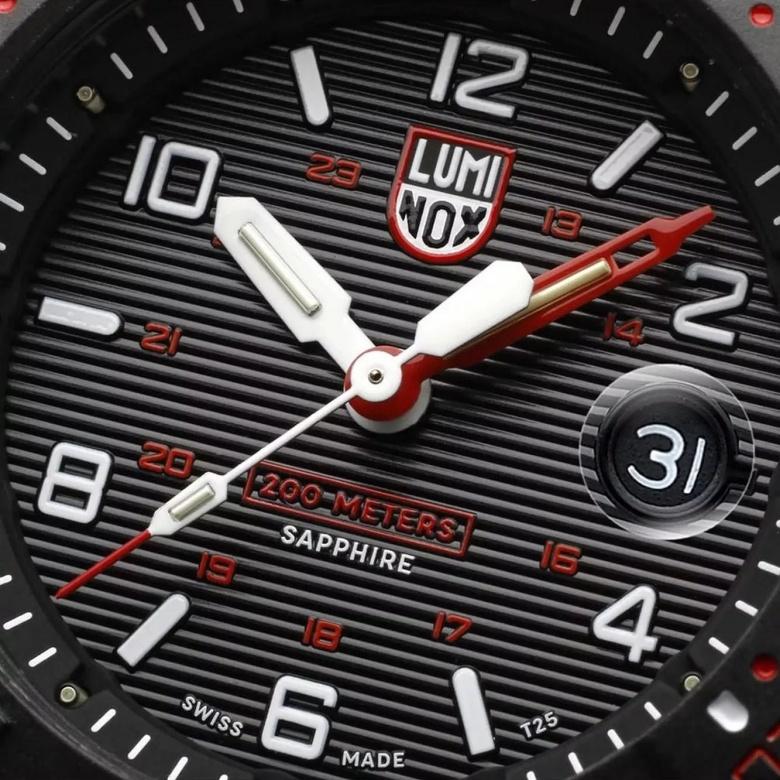 Zegarek Luminox XS.3615.RF - Tarcza