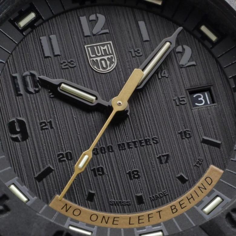 Zegarek Luminox XS.3805.NOLB.SET - Tarcza