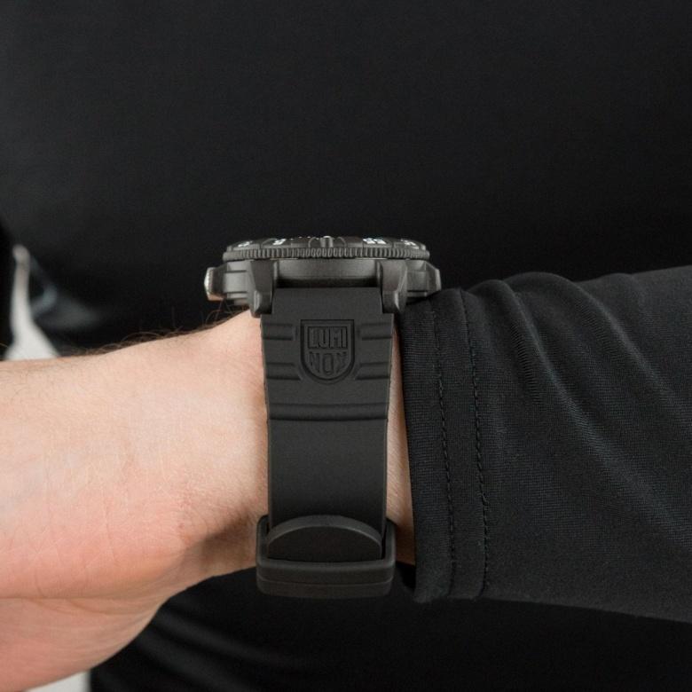 Zegarek Luminox XS.0301.L - Pasek