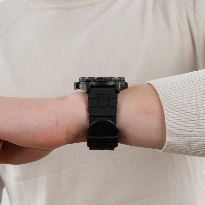 Zegarek Luminox XS.0321.L - Pasek