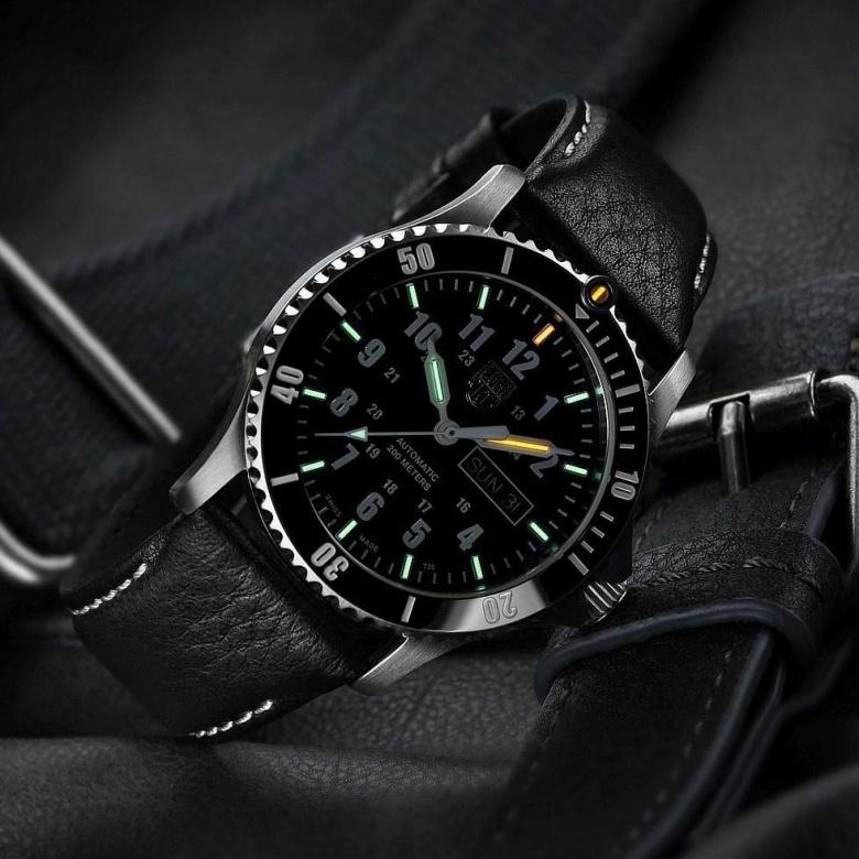Zegarek Luminox XS.0921 - Luminox Light Technology