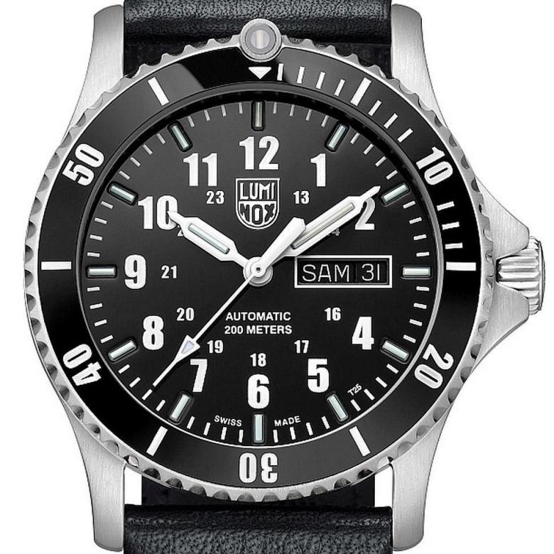 Zegarek Luminox XS.0921 - Tarcza