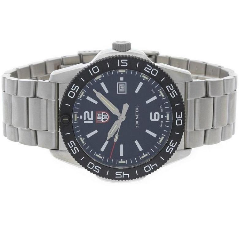 Zegarek Luminox XS.3122 - Tarcza