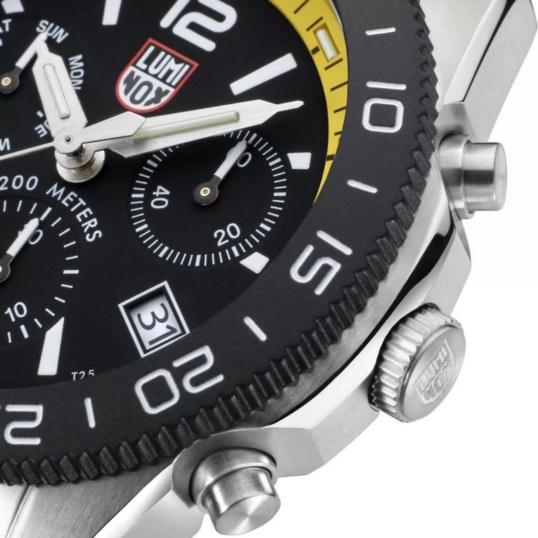 Zegarek Luminox XS.3145 - Bezel