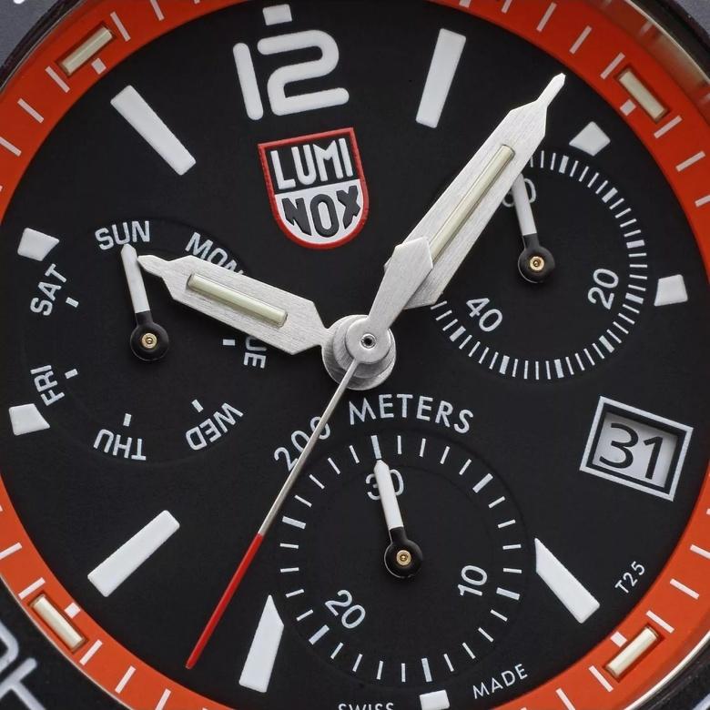 Zegarek Luminox XS.3149 - Tarcza
