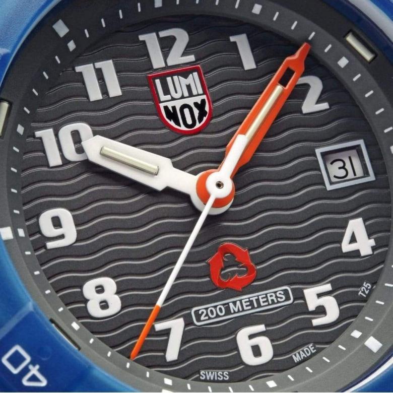 Zegarek Luminox XS.8902.ECO - Tarcza