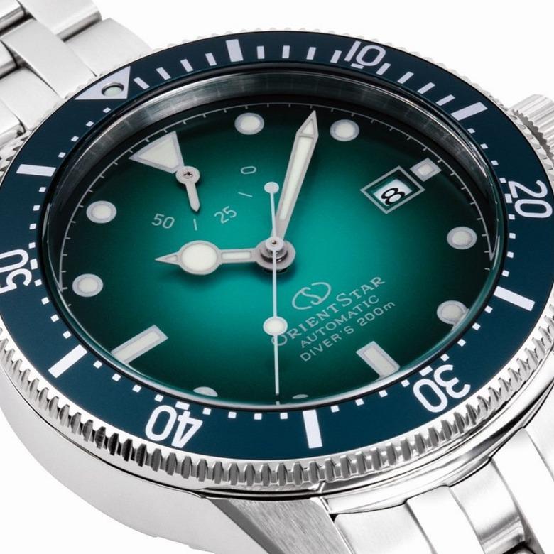 Zegarek Orient Star RE-AU0602E00B - Obrotowy bezel