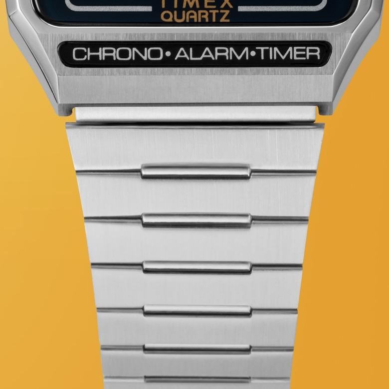 Timex Q Reissue Digital TW2U72400