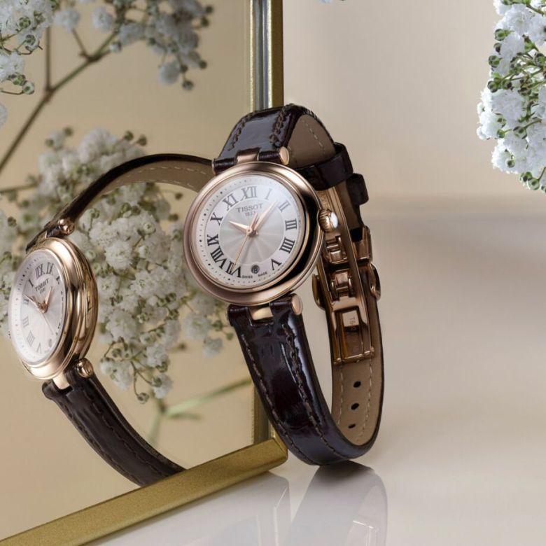 Zegarek Tissot T126.010.36.013.00 - Seria Small Bellissima