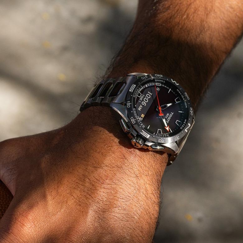 Zegarek Tissot T121.420.44.051.00 - Szkło szafirowe